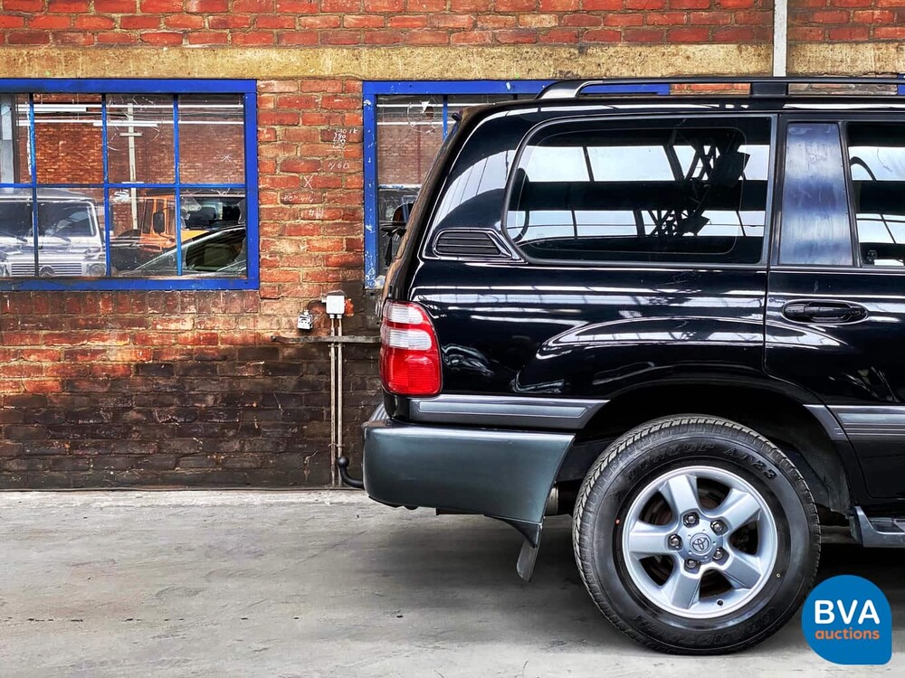 Toyota Land Cruiser 100 4.2 D 204pk Grijs Kenteken 2005, V-321-FN