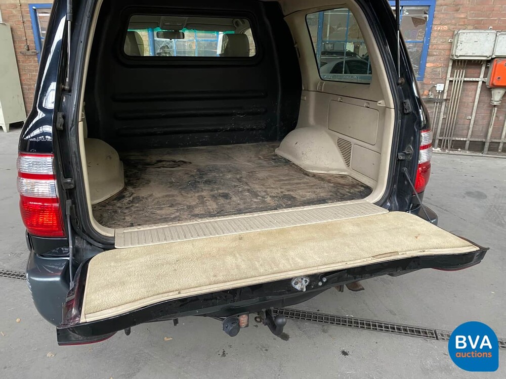 Toyota Land Cruiser 100 4.2 D 204pk Grijs Kenteken 2005, V-321-FN