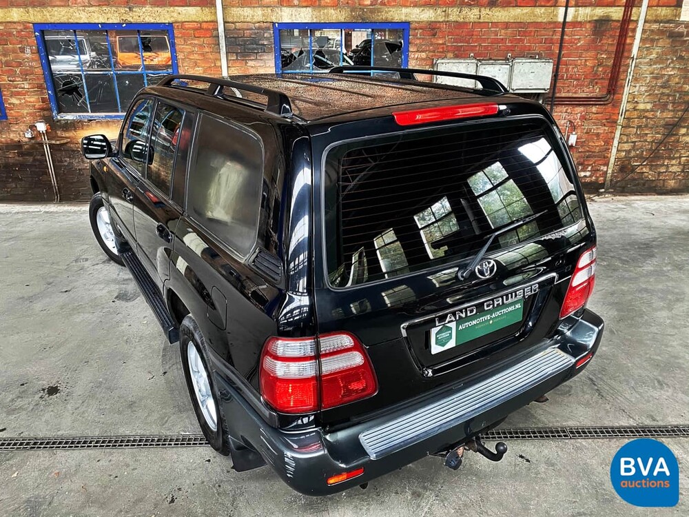 Toyota Land Cruiser 100 4.2 D 204pk Grijs Kenteken 2005, V-321-FN
