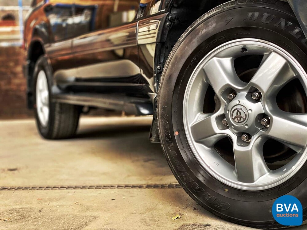 Toyota Land Cruiser 100 4.2 D 204pk Grijs Kenteken 2005, V-321-FN