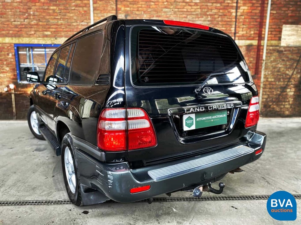Toyota Land Cruiser 100 4.2 D 204pk Grijs Kenteken 2005, V-321-FN