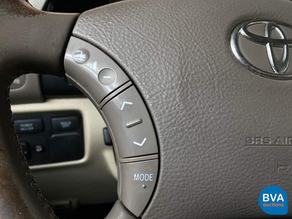 Toyota Land Cruiser 100 4.2 D 204pk Grijs Kenteken 2005, V-321-FN