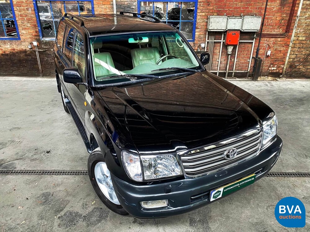 Toyota Land Cruiser 100 4.2 D 204pk Grijs Kenteken 2005, V-321-FN
