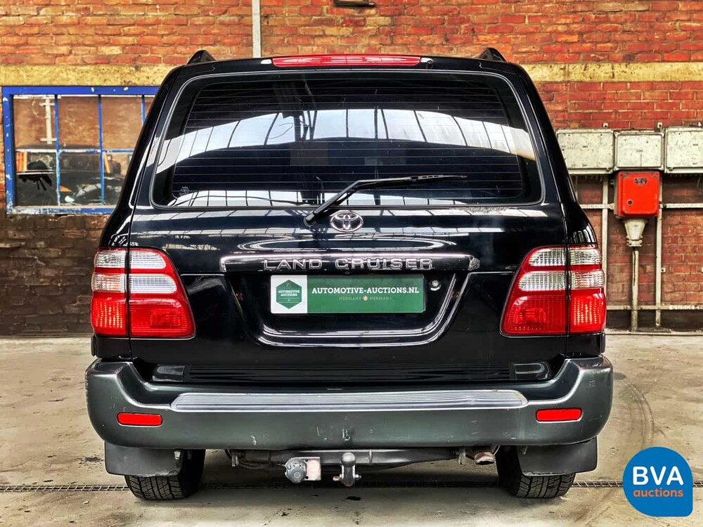 Toyota Land Cruiser 100 4.2 D 204pk Grijs Kenteken 2005, V-321-FN