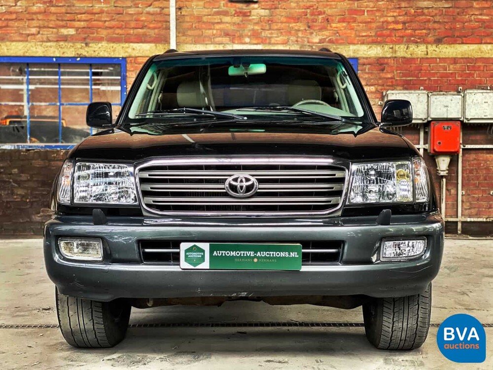 Toyota Land Cruiser 100 4.2 D 204pk Grijs Kenteken 2005, V-321-FN
