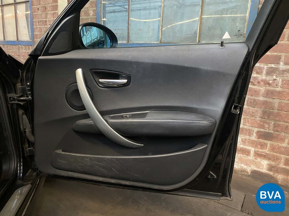 BMW 130i Cup 265pk 1-Serie Origineel NL 2006, 83-TD-LR