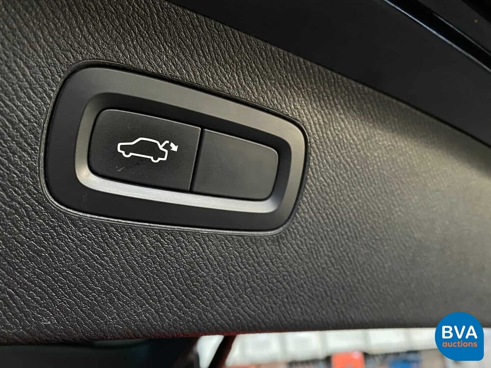 Volvo XC90 T8 Plug-in Hybrid R-Design 408pk 7-persoons 2016, KX-037-X