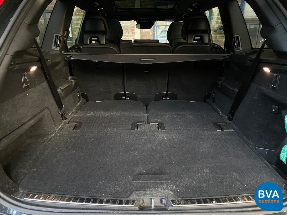 Volvo XC90 T8 Plug-in Hybrid R-Design 408pk 7-persoons 2016, KX-037-X