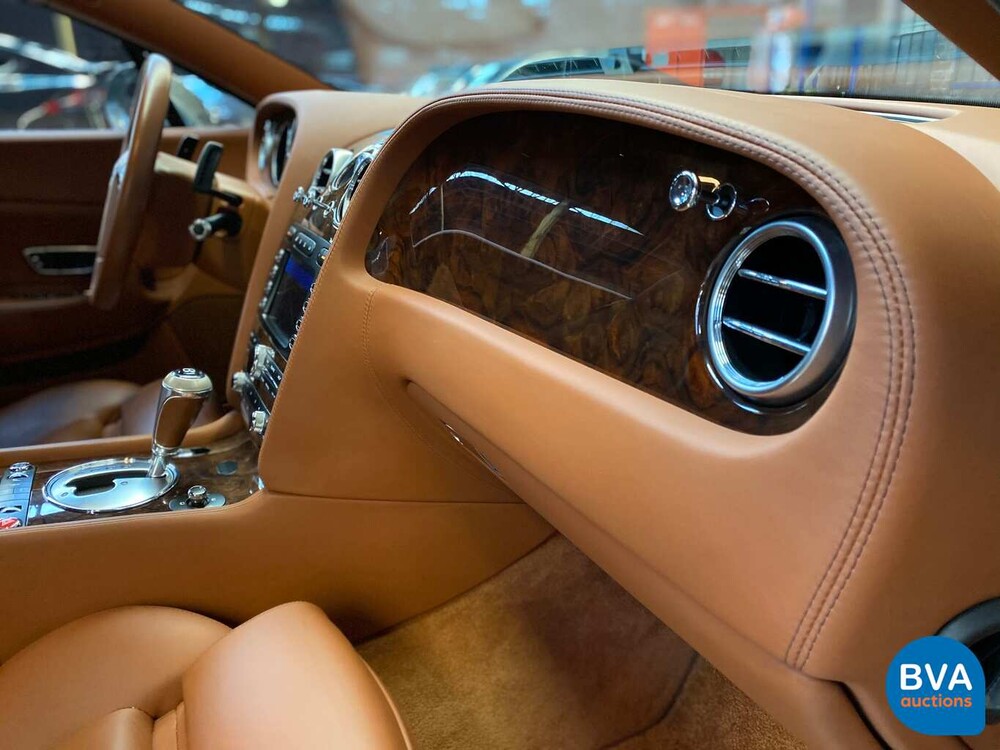 Bentley Continental GT 6.0 W12 560pk 2009, J-378-JF