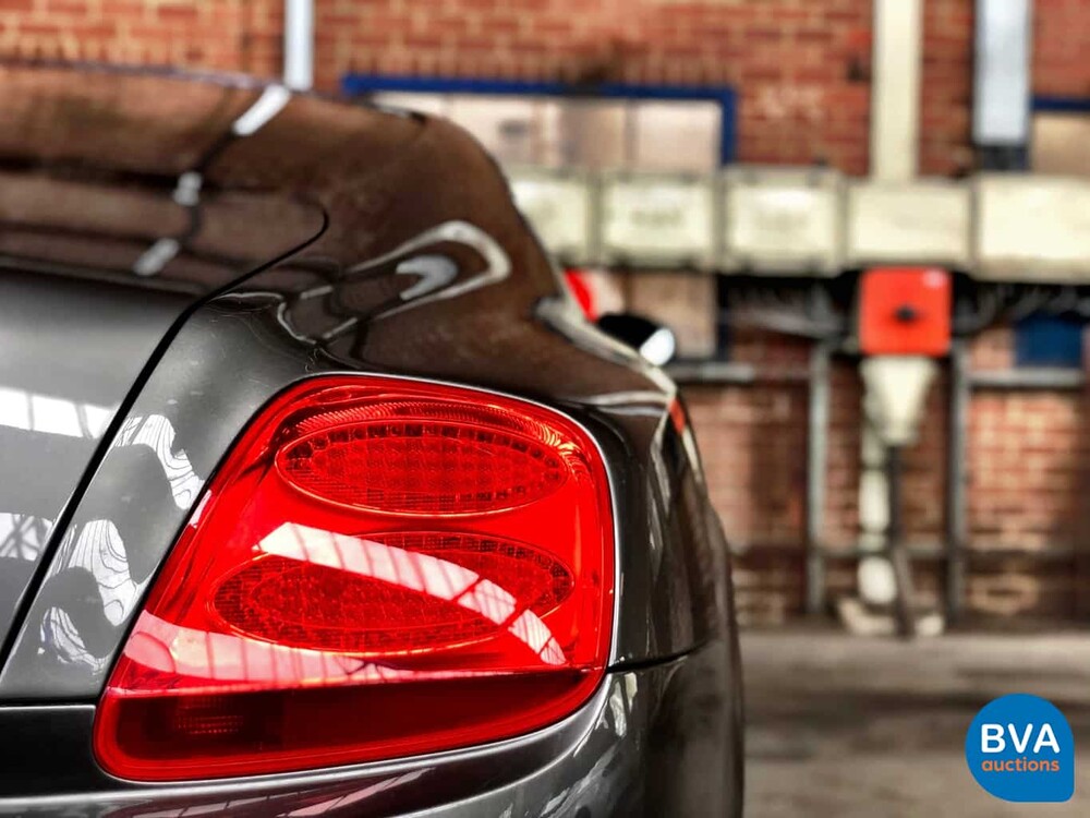 Bentley Continental GT 6.0 W12 560pk 2009, J-378-JF