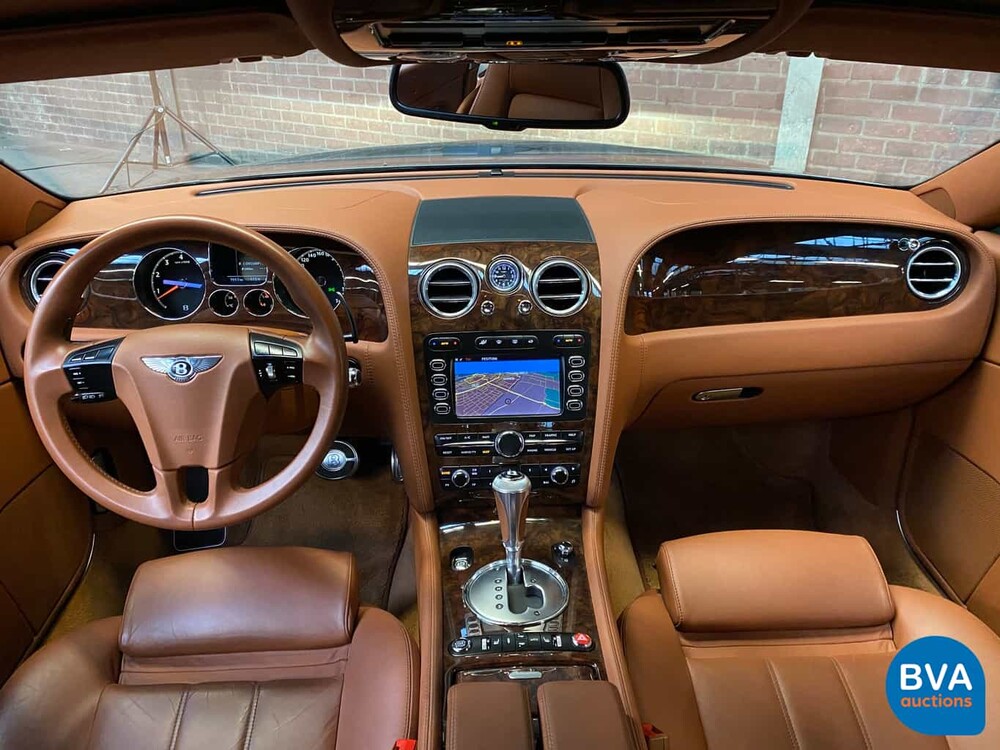 Bentley Continental GT 6.0 W12 560pk 2009, J-378-JF