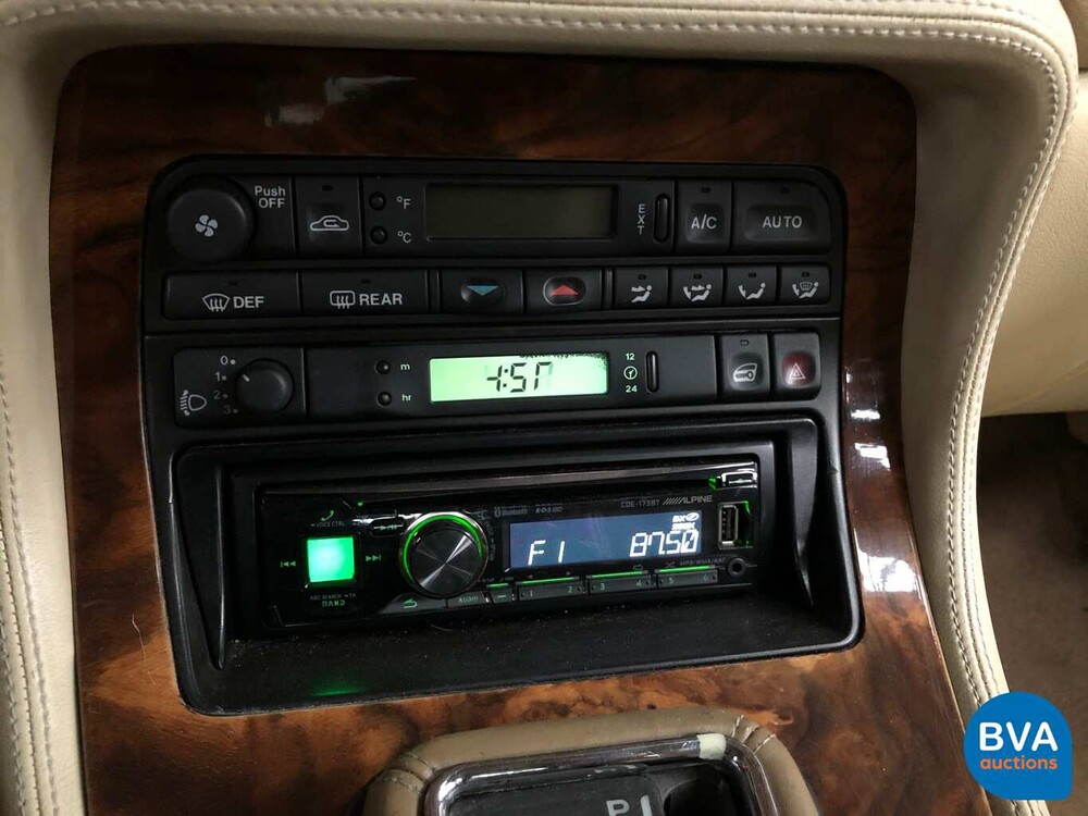 Jaguar Sovereign 4.0 241pk Origineel NL 1996, PJ-SN-04
