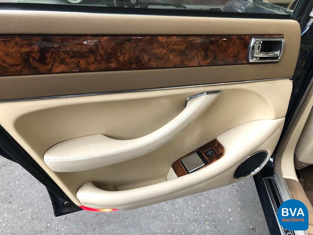 Jaguar Sovereign 4.0 241pk Origineel NL 1996, PJ-SN-04