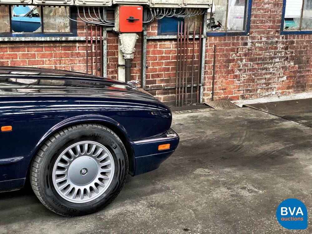 Jaguar Sovereign 4.0 241pk Origineel NL 1996, PJ-SN-04