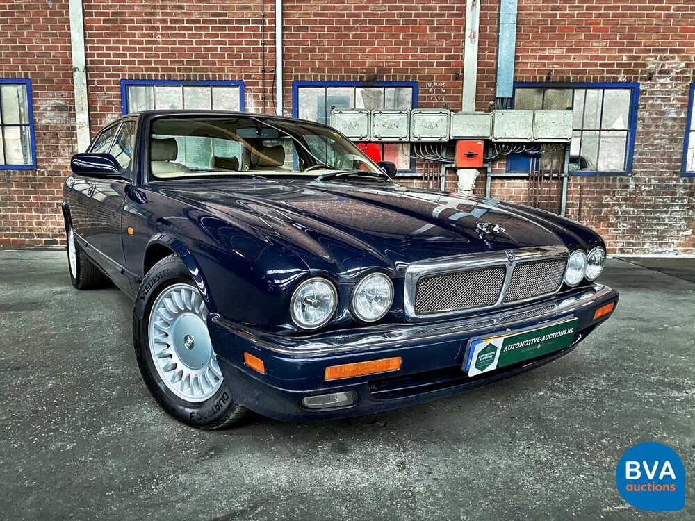 Jaguar Sovereign 4.0 241pk Origineel NL 1996, PJ-SN-04