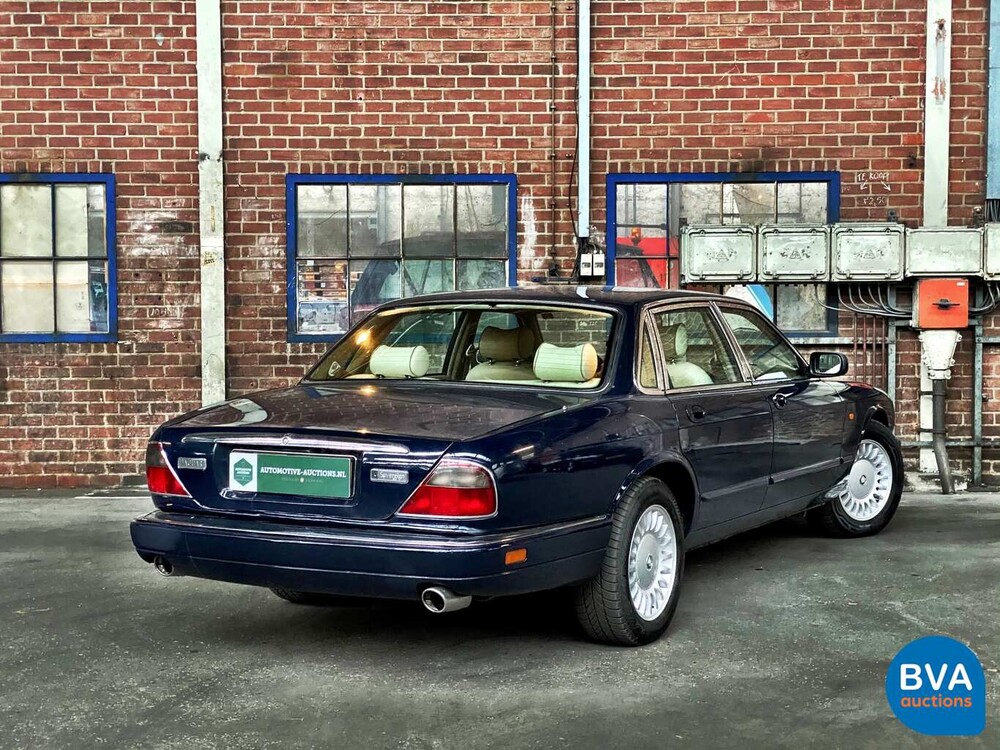Jaguar Sovereign 4.0 241pk Origineel NL 1996, PJ-SN-04