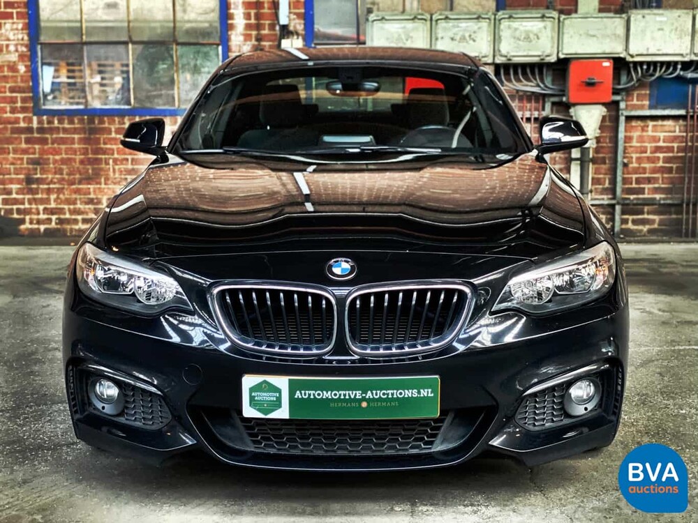 BMW 220d Coupe M-Sport 190pk 2016 2-serie M-Pakket Steptronic