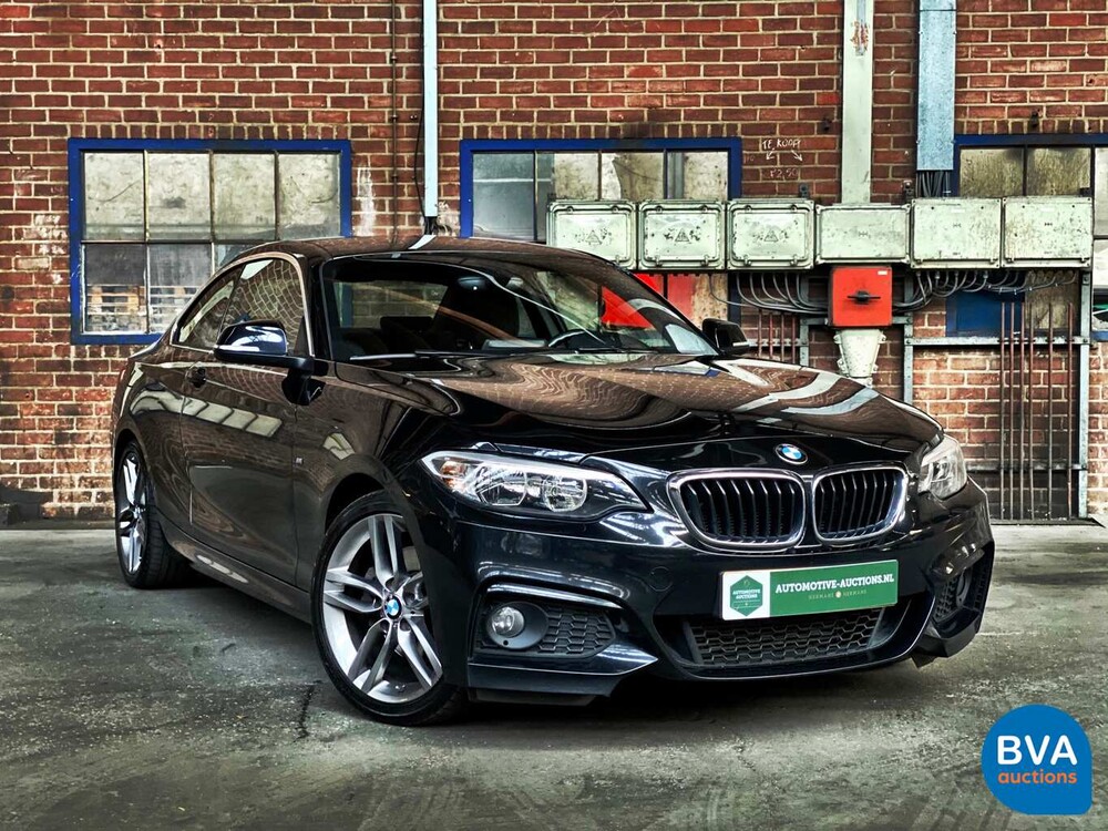 BMW 220d Coupe M-Sport 190pk 2016 2-serie M-Pakket Steptronic
