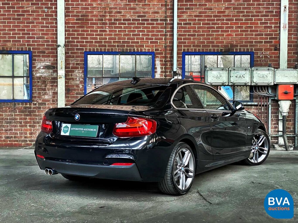 BMW 220d Coupe M-Sport 190pk 2016 2-serie M-Pakket Steptronic