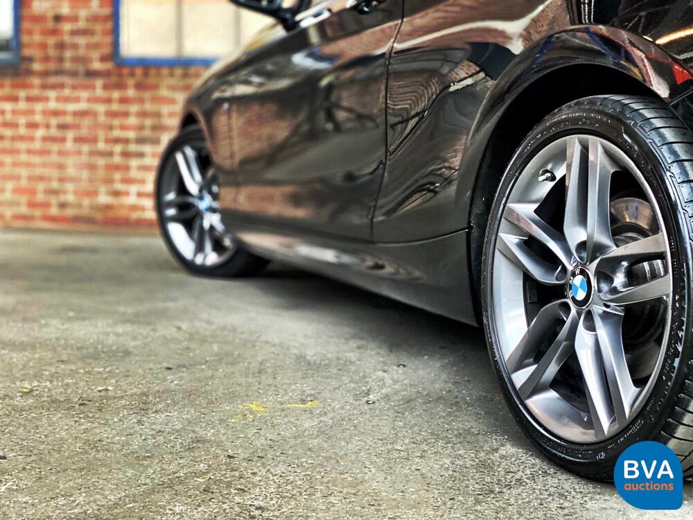 BMW 220d Coupe M-Sport 190pk 2016 2-serie M-Pakket Steptronic