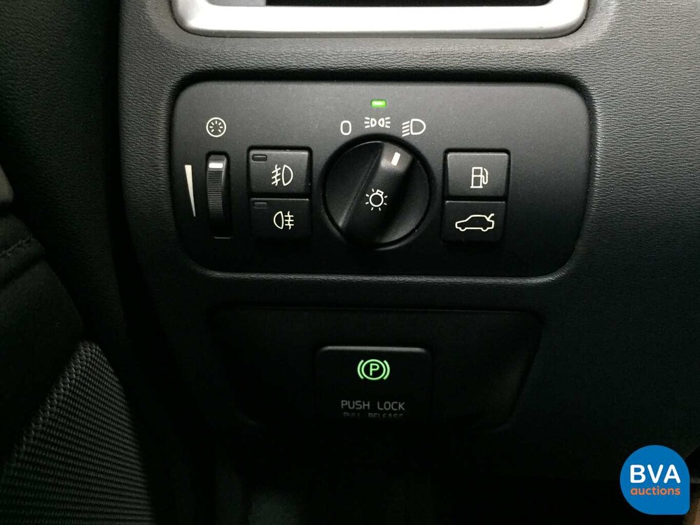 Volvo XC70 D3 Limited Edition 163pk 2011, 75-RXS-7