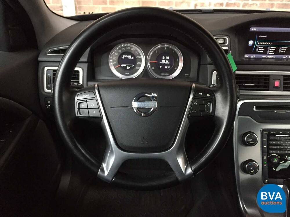 Volvo XC70 D3 Limited Edition 163pk 2011, 75-RXS-7