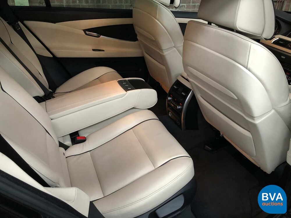 BMW 535d GT xDrive Gran Turismo 5-serie High Executive 313pk 2013, XX-701-P