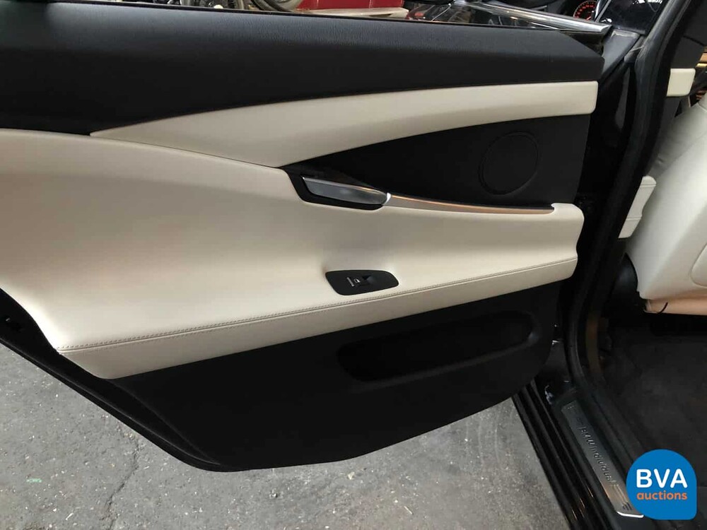 BMW 535d GT xDrive Gran Turismo 5-serie High Executive 313pk 2013, XX-701-P