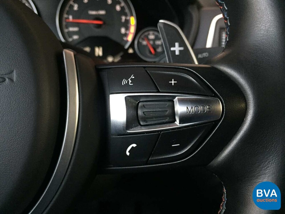 BMW M4 Competition 450pk Drivelogic Coupe 4-serie 2018 M-Performance