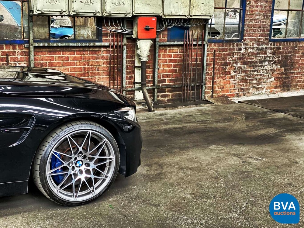 BMW M4 Competition 450pk Drivelogic Coupe 4-serie 2018 M-Performance