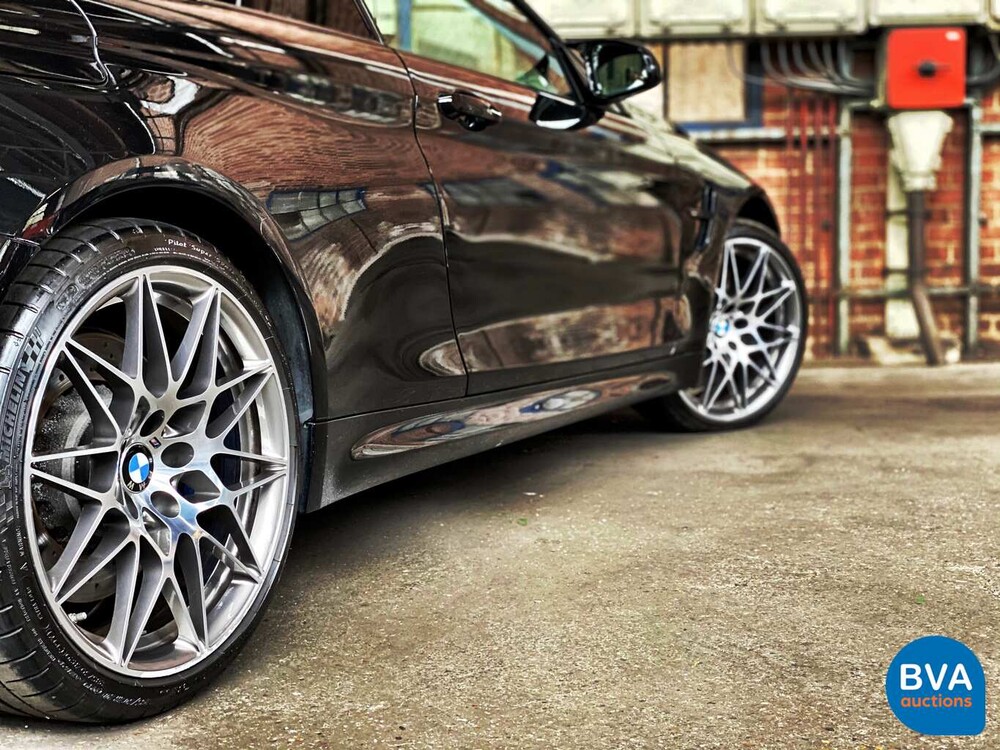 BMW M4 Competition 450pk Drivelogic Coupe 4-serie 2018 M-Performance