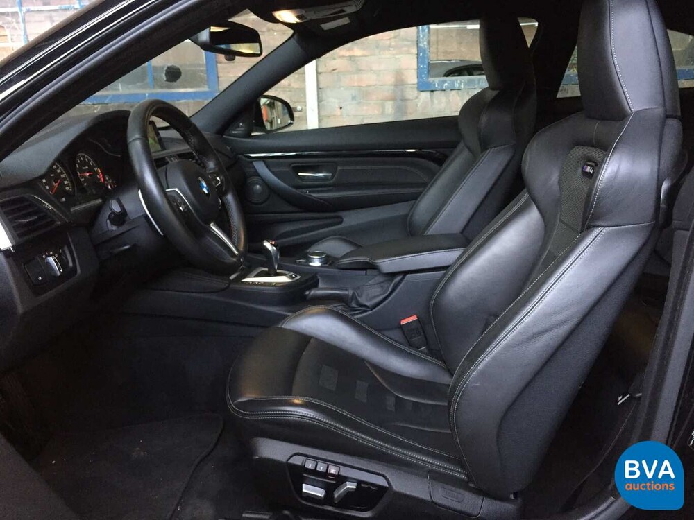 BMW M4 Competition 450pk Drivelogic Coupe 4-serie 2018 M-Performance