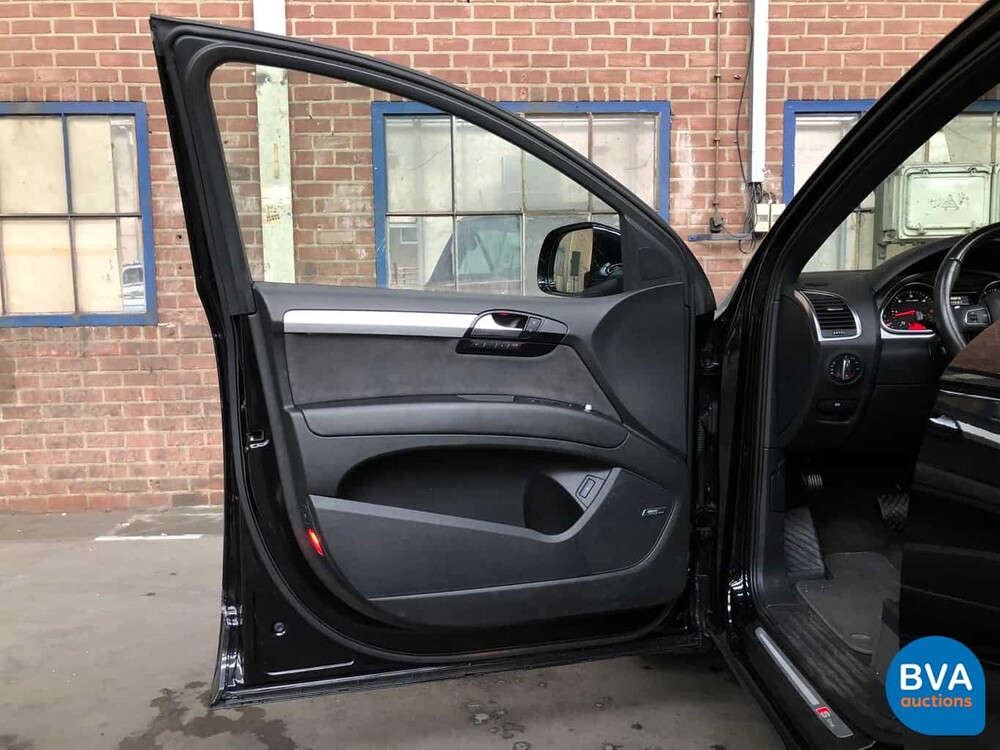 Audi Q7 3.0 TDI Quattro 7-persoons 239pk Facelift 2011, 19-RRL-5