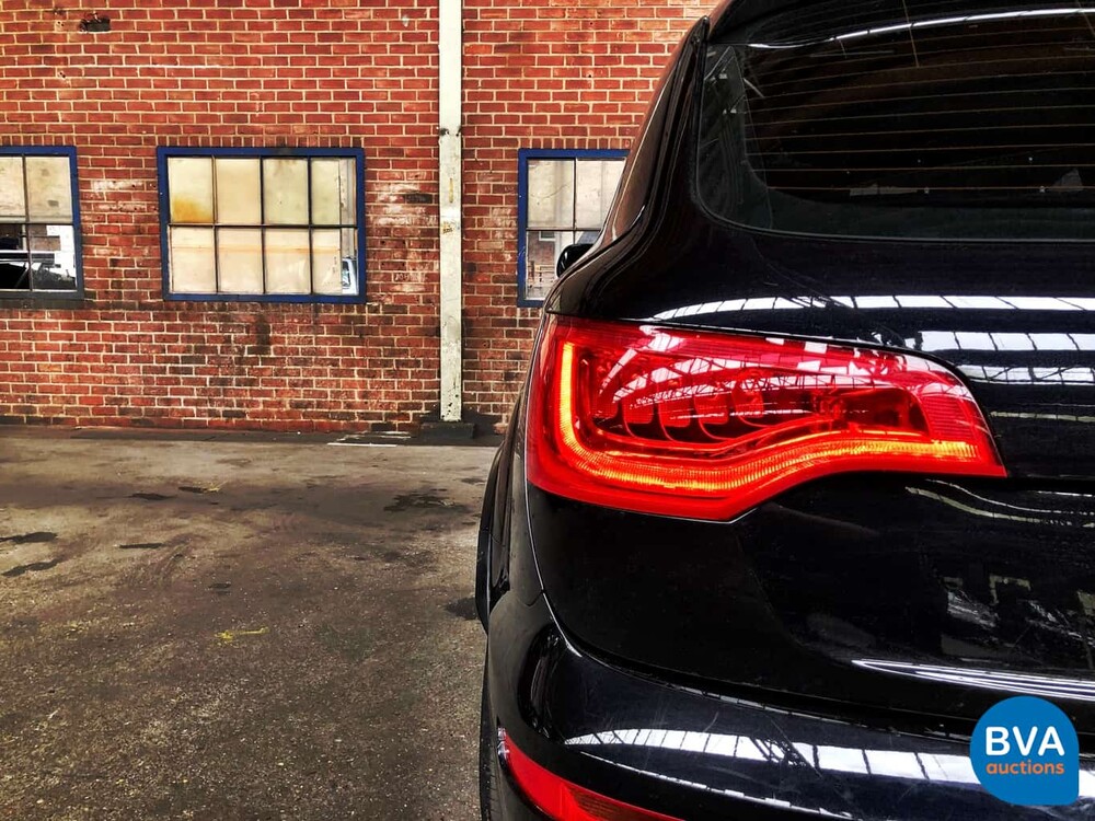 Audi Q7 3.0 TDI Quattro 7-persoons 239pk Facelift 2011, 19-RRL-5