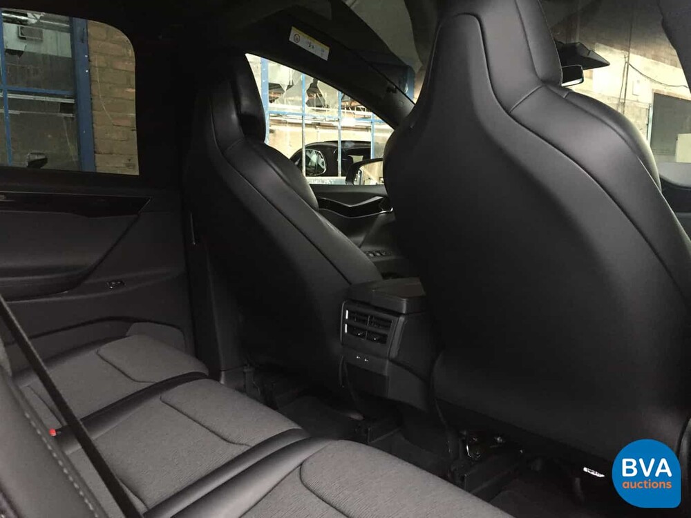 Tesla Model X 75D Base 333pk 7-persoons 2018 -GARANTIE-, TP-466-Z