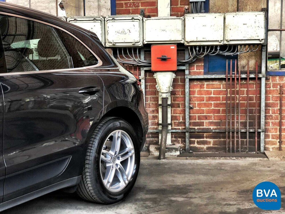 Porsche Macan PDK Benzine 245pk MY-2020 -Garantie-