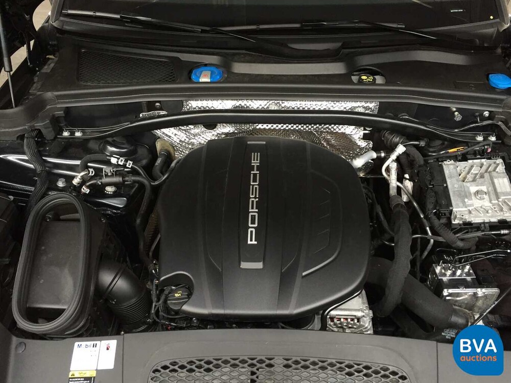 Porsche Macan PDK Benzine 245pk MY-2020 -Garantie-