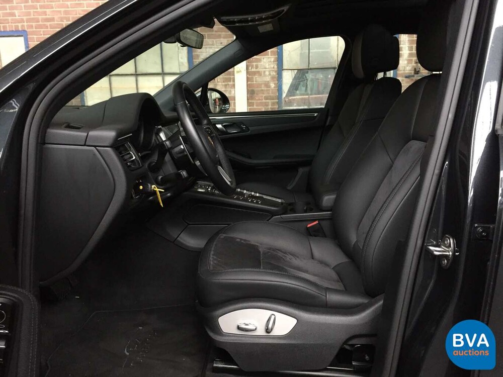 Porsche Macan PDK Benzine 245pk MY-2020 -Garantie-
