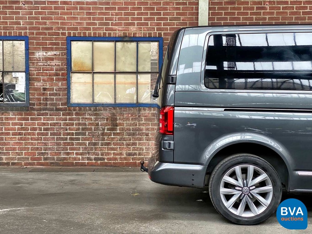 Volkswagen Caravelle Transporter Dubbelcabine 2.0 TDI 150pk DSG 2018 High-line, V-457-PH