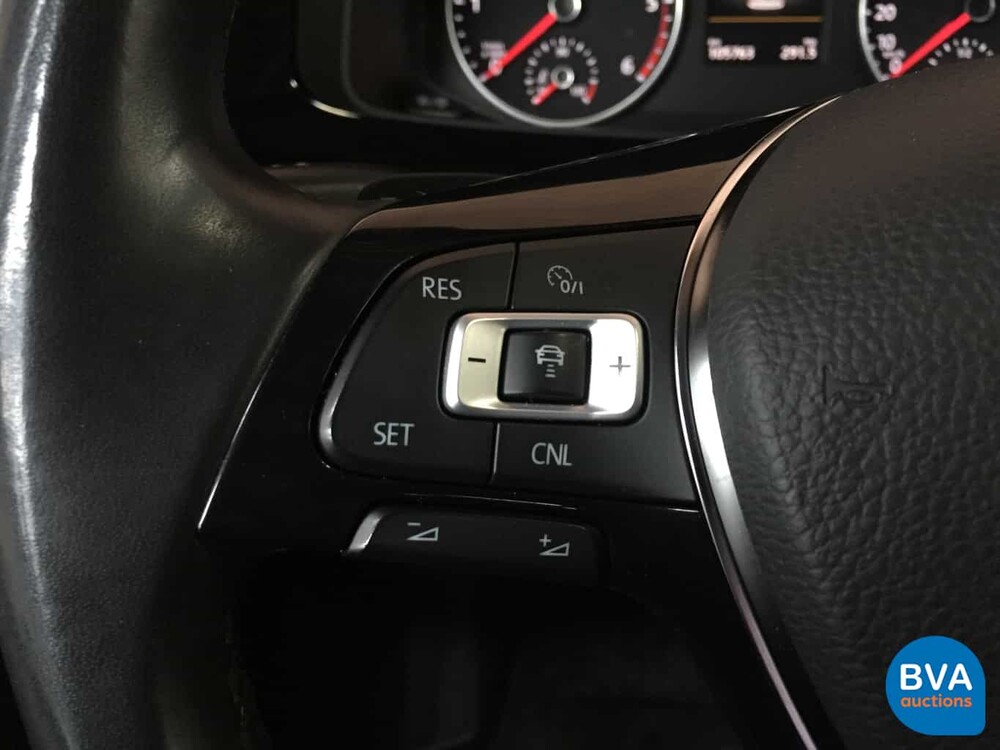 Volkswagen Caravelle Transporter Dubbelcabine 2.0 TDI 150pk DSG 2018 High-line, V-457-PH