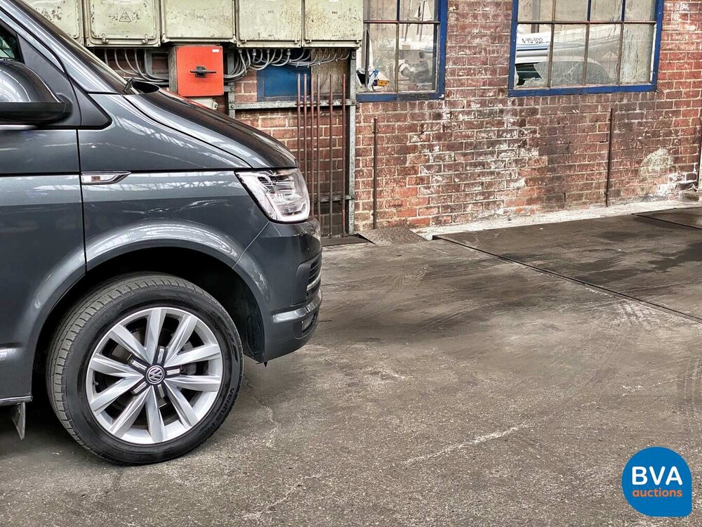 Volkswagen Caravelle Transporter Dubbelcabine 2.0 TDI 150pk DSG 2018 High-line, V-457-PH