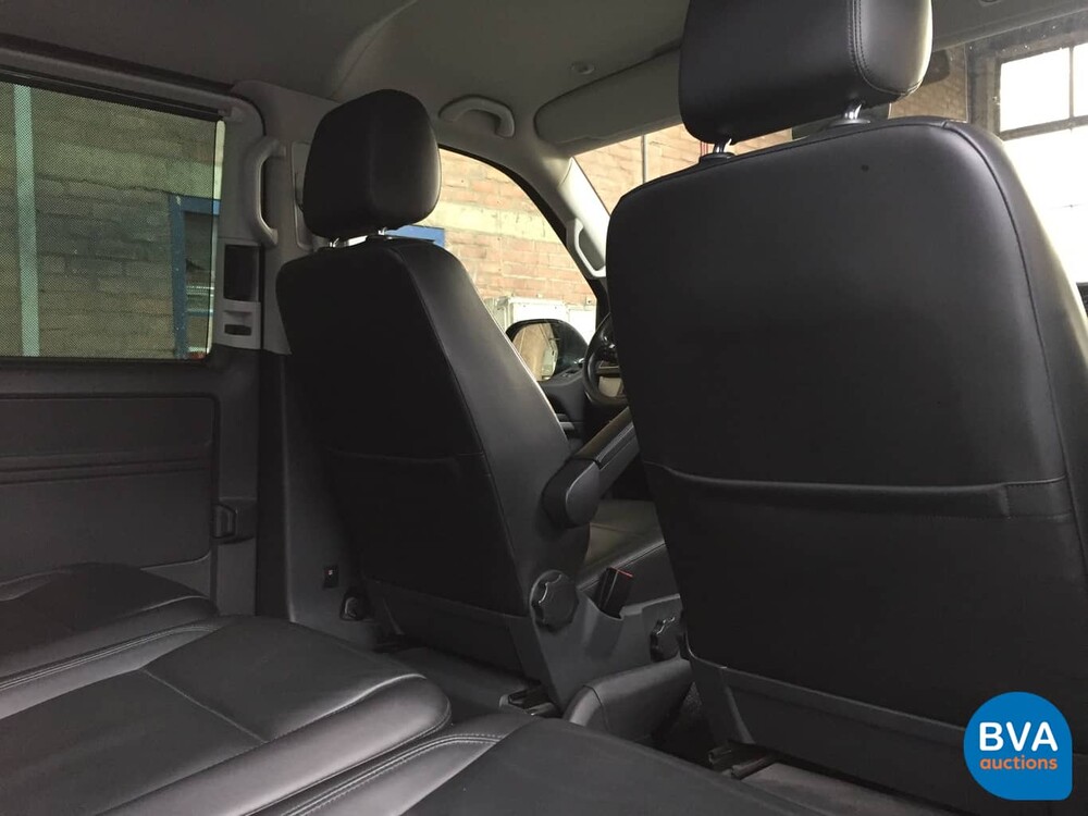 Volkswagen Caravelle Transporter Dubbelcabine 2.0 TDI 150pk DSG 2018 High-line, V-457-PH
