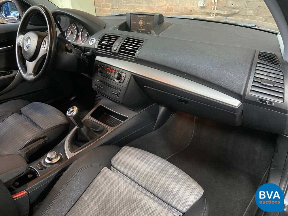 BMW 120i 150pk 1-serie 2004, 71-PR-LN
