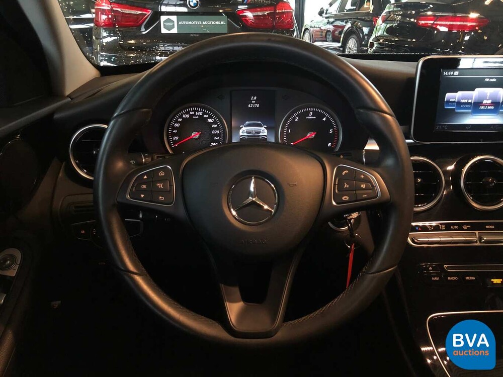 Mercedes-Benz C180 BlueTec AMG Kombi C-Klasse 116 PS 2015.