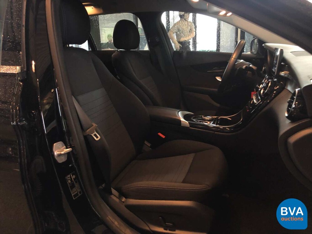 Mercedes-Benz C180 BlueTec AMG Kombi C-Klasse 116 PS 2015.