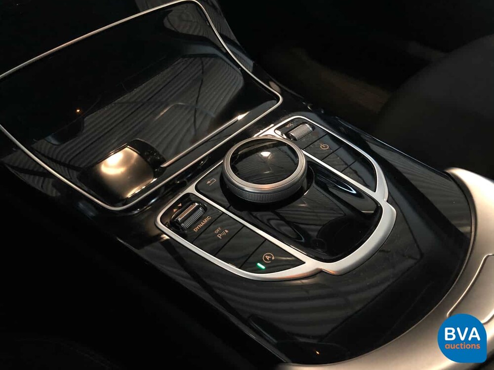 Mercedes-Benz C180 BlueTec AMG Kombi C-Klasse 116 PS 2015.