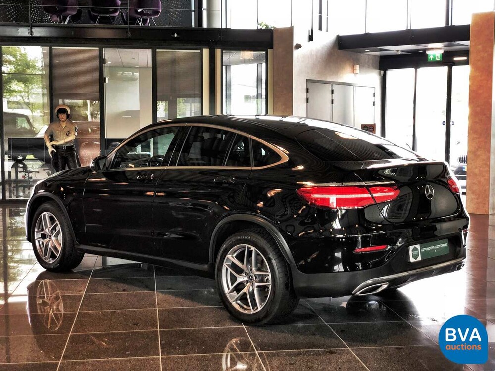 Mercedes-Benz GLC220d Coupé AMG 4Matic 170 PS GLC 2018.