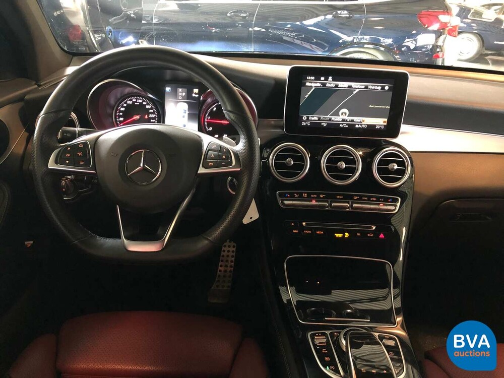 Mercedes-Benz GLC220d Coupé AMG 4Matic 170 PS GLC 2018.