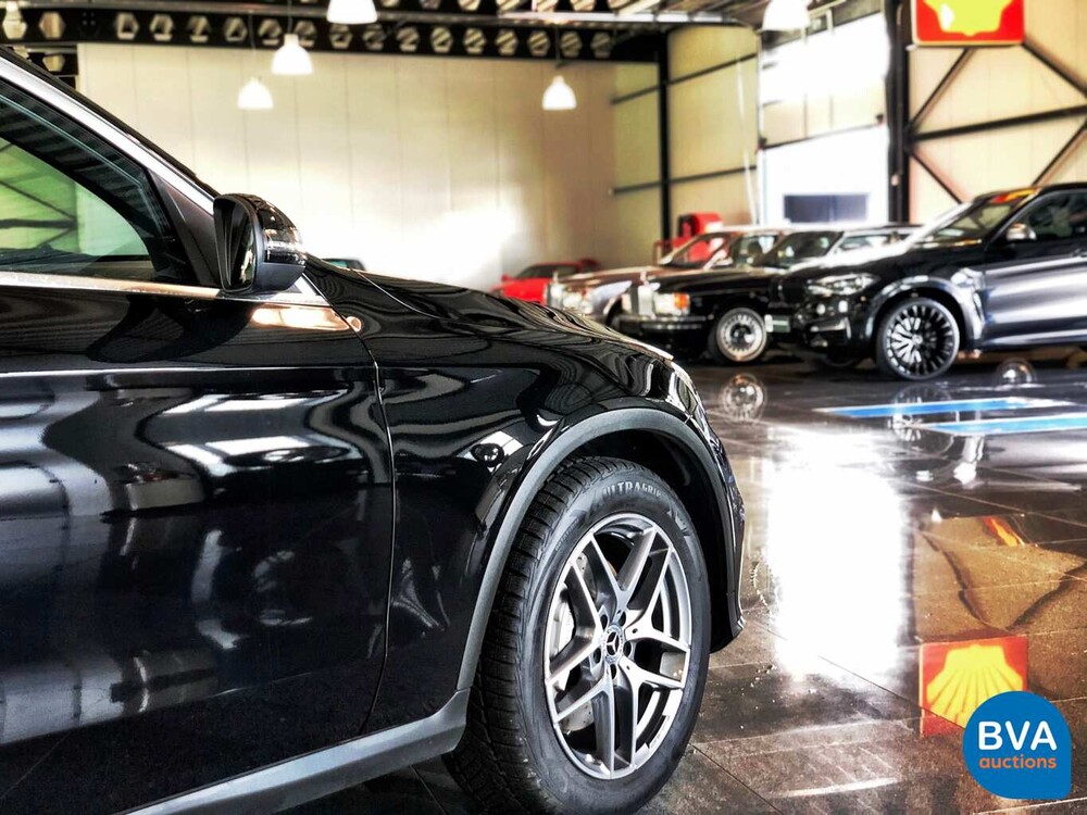 Mercedes-Benz GLC220d Coupé AMG 4Matic 170 PS GLC 2018.