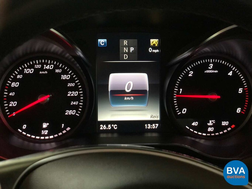 Mercedes-Benz GLC220d Coupé AMG 4Matic 170 PS GLC 2018.